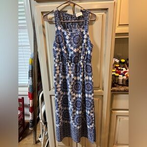 Everly dress ladies size small